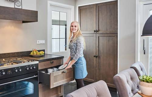Landelijke houten keuken Krabbendijke, lades